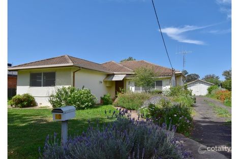 Property photo of 10 Raymond Street Wellington NSW 2820