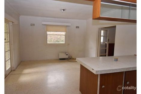 Property photo of 10 Raymond Street Wellington NSW 2820