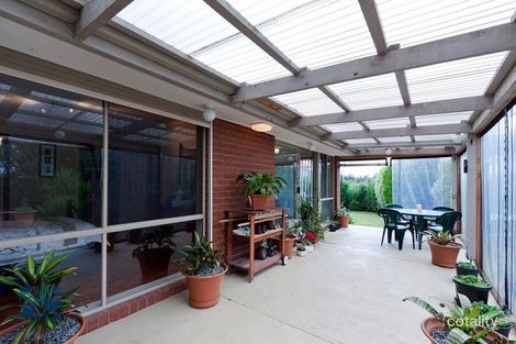 Property photo of 8 Bill Place Hampton Park VIC 3976