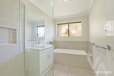 Property photo of 12 Water Street Fern Bay NSW 2295