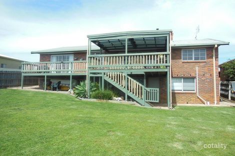 Property photo of 16 Davernport Drive Lake Tyers Beach VIC 3909