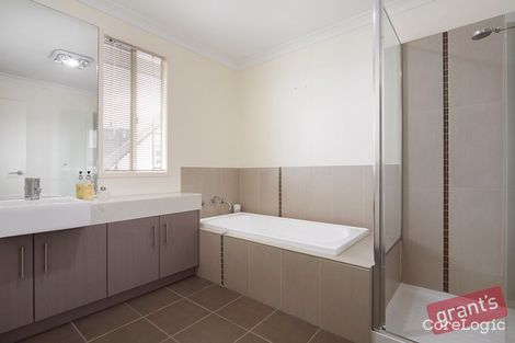 Property photo of 16 Piermont Drive Berwick VIC 3806