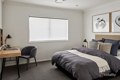 Property photo of 12 Vine Way Greenbank QLD 4124