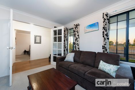 Property photo of 335 Wentworth Parade Success WA 6164