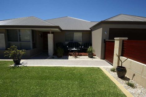 Property photo of 12 Platypus Green Baldivis WA 6171