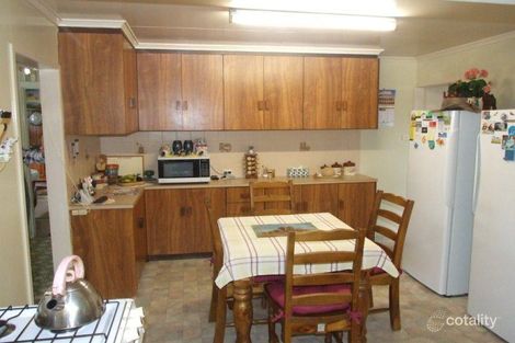 Property photo of 3 Lalor Street Crows Nest QLD 4355