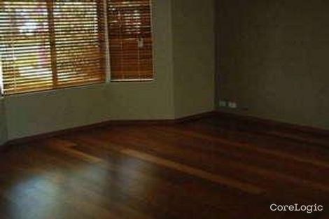 Property photo of 28 Forster Place Lake Coogee WA 6166