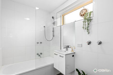 Property photo of 2/18 Spray Street Elwood VIC 3184