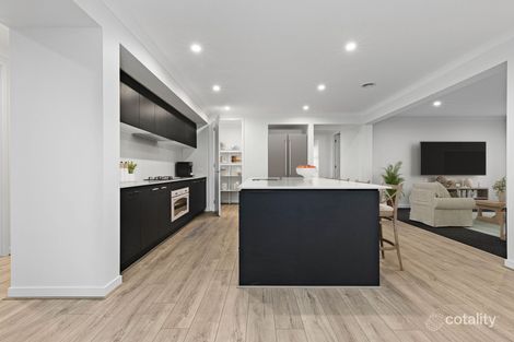 Property photo of 36 Lakeland Drive Lucas VIC 3350