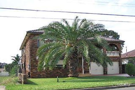 8 Hubert St, Fairfield, NSW 2165