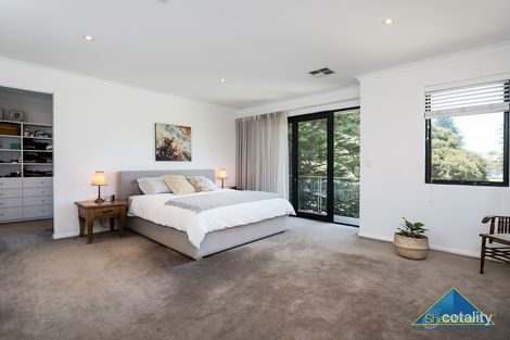 10 John St, North Fremantle, WA 6159