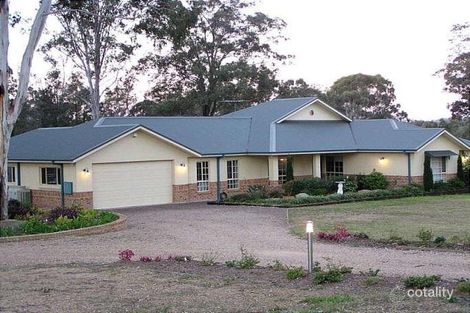 10 North Esk Dr, Seaham, NSW 2324