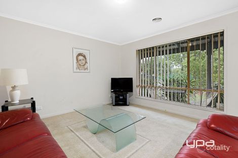 Property photo of 9 Flemming Avenue Burnside VIC 3023