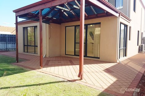 Property photo of 8 Bantry Bend Mindarie WA 6030