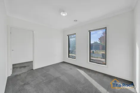 Property photo of 80 Fantail Crescent Williams Landing VIC 3027