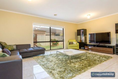 Property photo of 9 Orsino Place Berwick VIC 3806