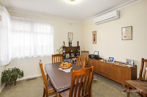 Property photo of 6 Lavinia Drive Ballarat North VIC 3350