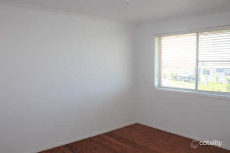 1/10 Grose Ave, Barrack Heights, NSW 2528