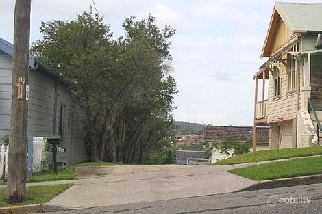 82 Queens Rd, New Lambton, NSW 2305