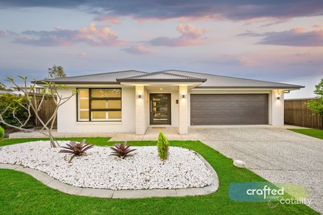 6 Hedge Lane, Greenbank, QLD 4124