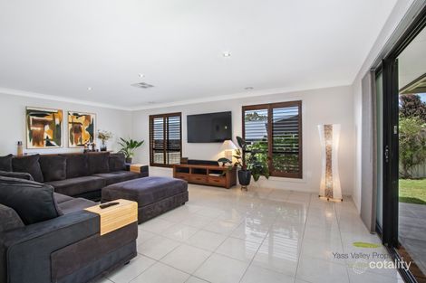 Property photo of 10 Wilson Place Yass NSW 2582