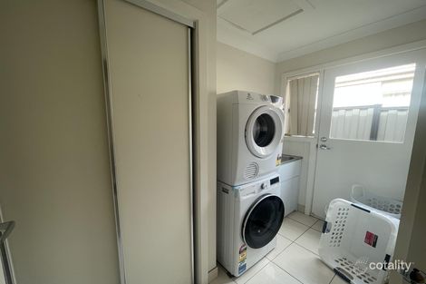 Property photo of 33 Vicky Court Point Cook VIC 3030