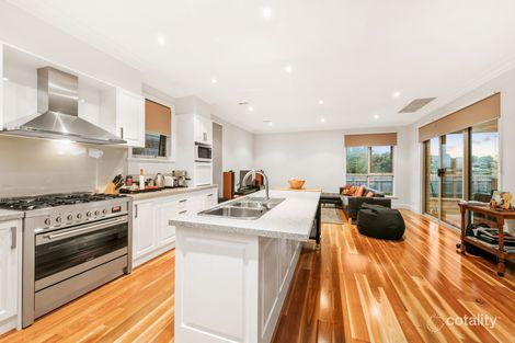 Property photo of 10/14 Avard Court Berwick VIC 3806