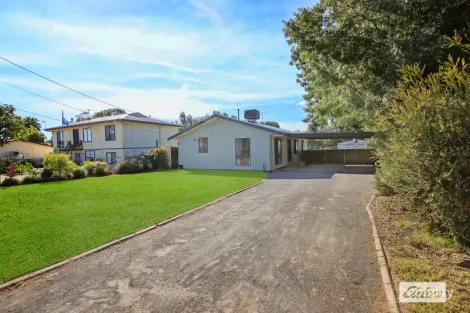 155 Hoddle St, Howlong, NSW 2643