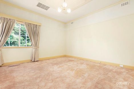 Property photo of 287 Lower Heidelberg Road Ivanhoe East VIC 3079