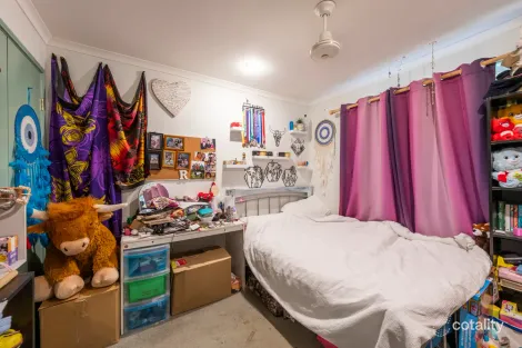 Property photo of 17 Casuarina Close Coutts Crossing NSW 2460
