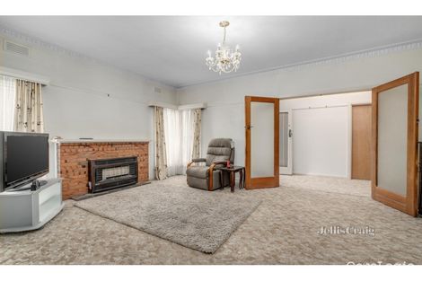 Property photo of 14 Kemp Avenue Mount Waverley VIC 3149