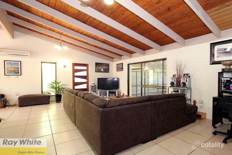 Property photo of 211 Gaskell Street Eight Mile Plains QLD 4113