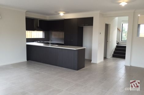 Property photo of 3 Blacksmith Way Clyde North VIC 3978