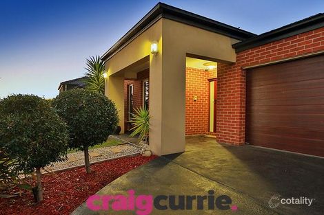 Property photo of 47 Moore Mews Pakenham VIC 3810