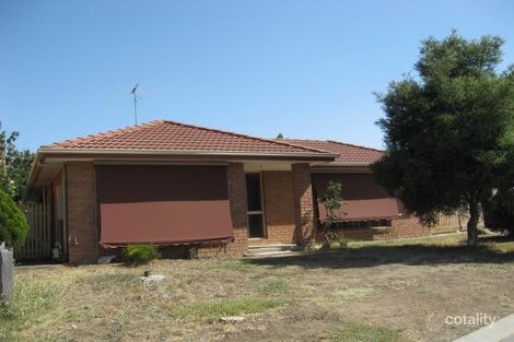 28 Flint Cres, Delahey, VIC 3037