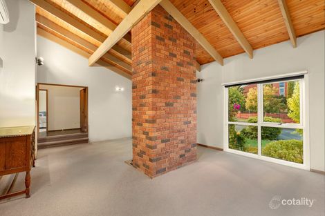 Property photo of 18 Meredith Avenue Templestowe VIC 3106