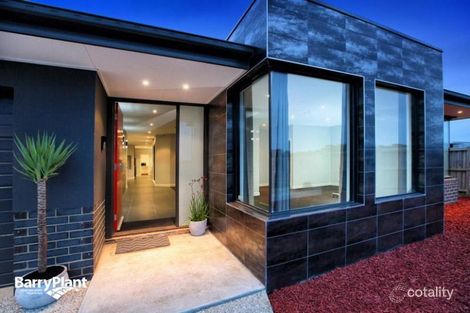Property photo of 25 Grosvenor Square Craigieburn VIC 3064