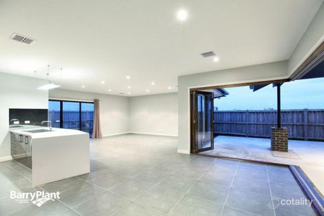 Property photo of 25 Grosvenor Square Craigieburn VIC 3064