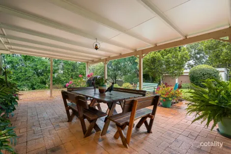 Property photo of 28 Cawdor Road Highfields QLD 4352