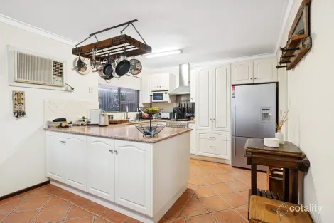 Property photo of 23 Skiff Way Heathridge WA 6027