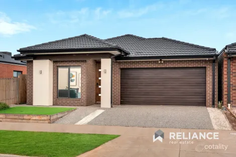67 Bluebottle Pde, Rockbank, VIC 3335