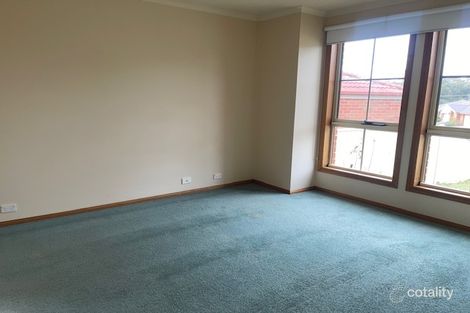 Property photo of 7 Altieri Place Ballarat East VIC 3350