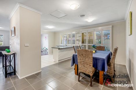 Property photo of 13 Emerald Circuit Craigieburn VIC 3064