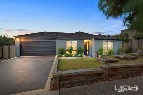 Property photo of 8 Ironbark Drive Sunbury VIC 3429