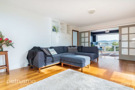 Property photo of 13 Marana Avenue Rose Bay TAS 7015