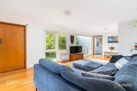 Property photo of 13 Marana Avenue Rose Bay TAS 7015