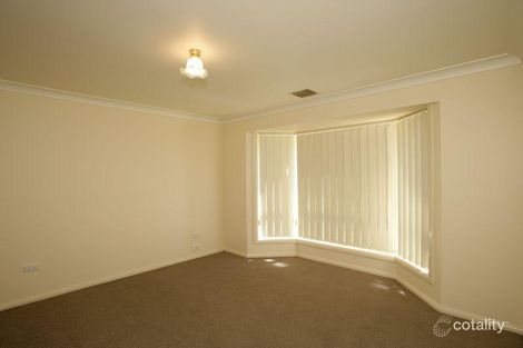 Property photo of 11 Kaloona Drive Bourkelands NSW 2650