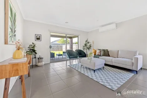 Property photo of 28 Licina Road Brookfield VIC 3338