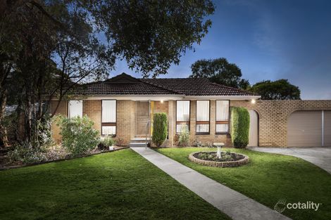 Property photo of 15 Stratford Square Wantirna VIC 3152