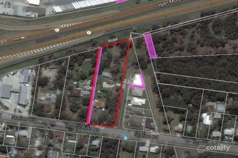 Property photo of 52 Station Road Loganlea QLD 4131